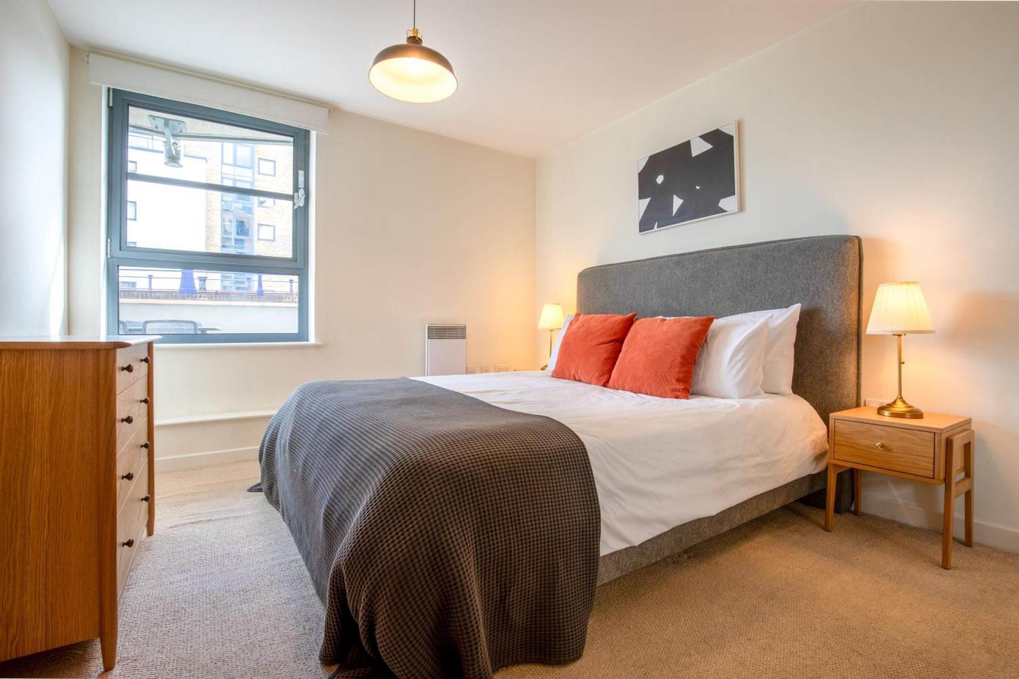 Appartamento Londwell, & Limehouse Balcony Flat - Skyline Views Londra
